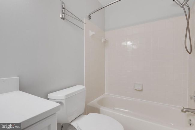7267 Olde Lantern Way, Townhouse with 3 bedrooms, 4 bathrooms and null parking in SPRINGFIELD VA | Image 35