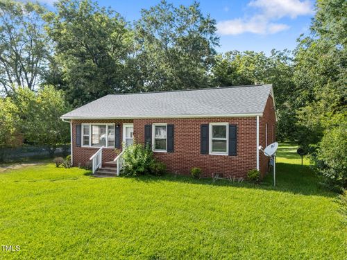 412 Cherry St, Oxford, NC, 27565-2804 | Card Image