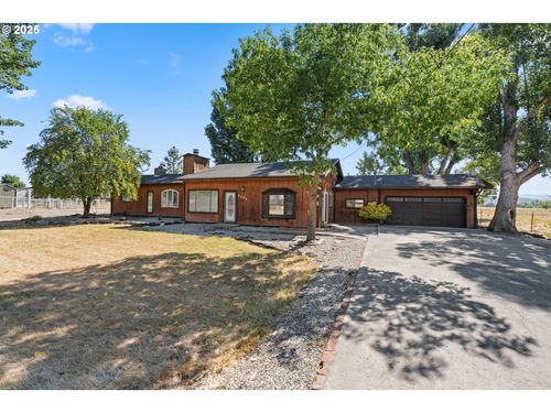 6606 Domino Rd, Central Point, OR, 97502-9416 | Card Image