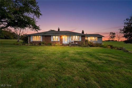 10294 Manor Rd Ne, Minerva, OH, 44657-9751 | Card Image