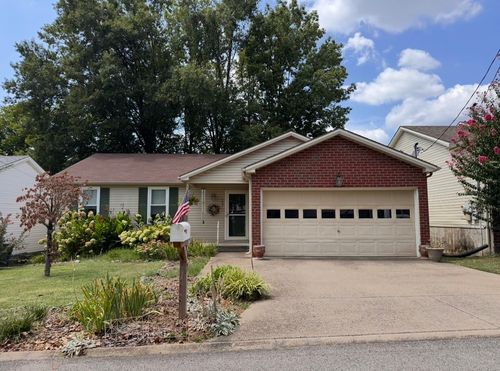 102 River Bend Rd, Hendersonville, TN, 37075-4170 | Card Image