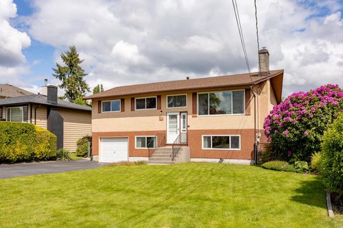1741 Langan Ave, Port Coquitlam, BC, V3C1K8 | Card Image