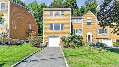 24 Herb Hill Rd, Glen Cove, NY, 11542-2815 | Card Image