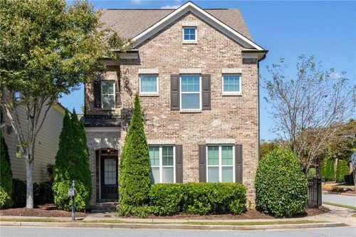 7875 Crownpoint Dr, Alpharetta, GA, 30005-3016 | Card Image