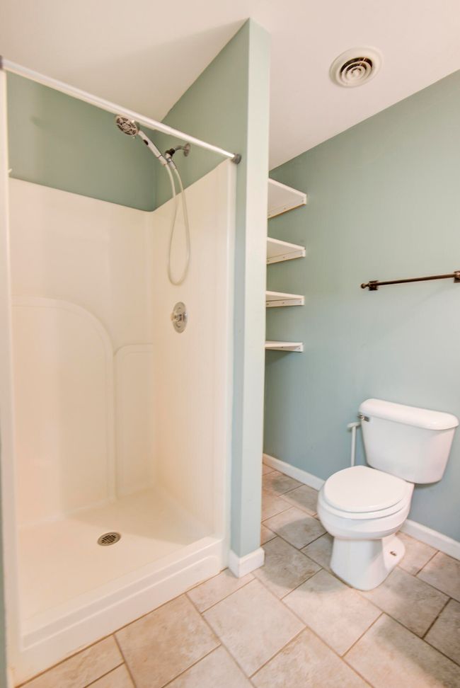 263 Tanglewood Trl, House other with 4 bedrooms, 3 bathrooms and null parking in Trenton GA | Image 25
