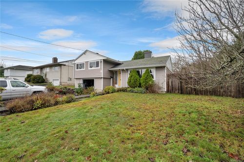 392 Thulin St, Campbell River, BC, V9W2K8 | Card Image