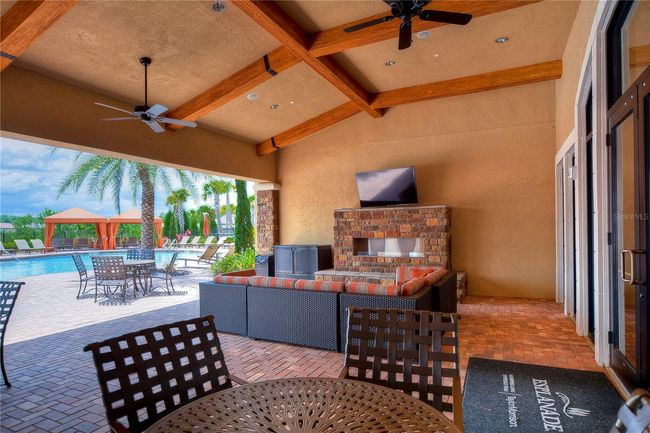 8433 Alberata Vista Dr, House other with 2 bedrooms, 2 bathrooms and null parking in Tampa FL | Image 55