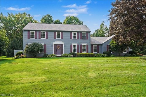 7370 Lacosta Dr, Hudson, OH, 44236-1805 | Card Image