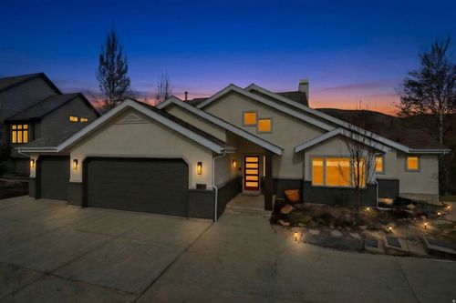 3670 Lariat Rd, Park City, UT, 84098-4864 | Card Image