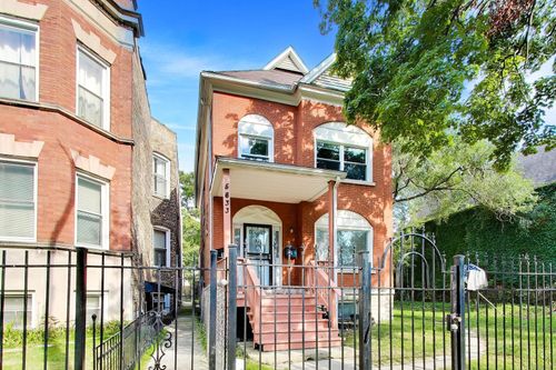 5633 S Peoria St, Chicago, IL, 60621-2233 | Card Image