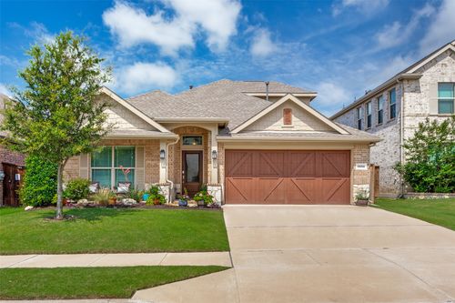 5556 Vaquero Rd, Fort Worth, TX, 76126-2624 | Card Image