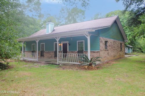 11225 Landon Lake Blvd, Gulfport, MS, 39503-8545 | Card Image