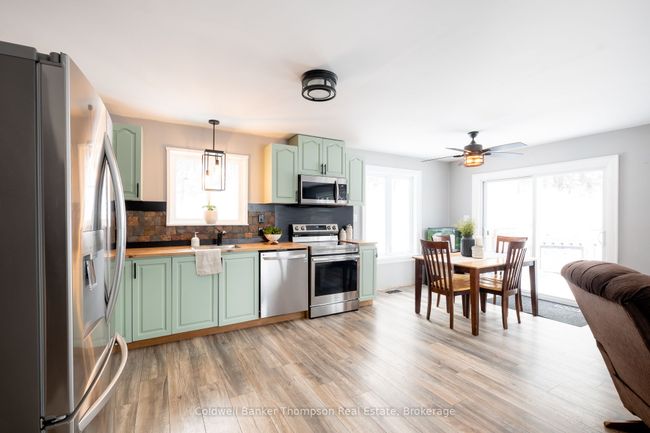 751 Old Muskoka Rd, House other with 3 bedrooms, 1 bathrooms and 4 parking in Utterson ON | Image 8