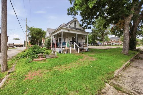 113 N 7th St, Neodesha, KS, 66757-1524 | Card Image