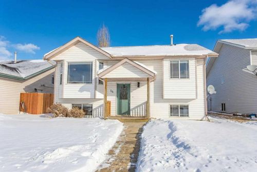 14 Silver Dr, Blackfalds, AB, T0M0K7 | Card Image