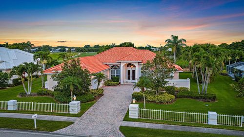 8157 Se Double Tree Dr, Hobe Sound, FL, 33455-8242 | Card Image