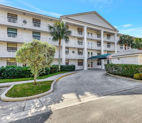 101-3516 Whitehall Dr, West Palm Beach, FL, 33401-1082 | Card Image