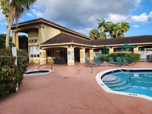 apt-209-460 S Park Rd, Hollywood, FL, 33021-8745 | Card Image
