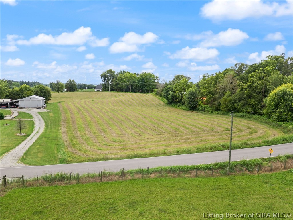 Land in Corydon 4