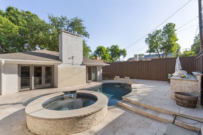 6931 Bob O Link Dr, House other with 3 bedrooms, 2 bathrooms and null parking in Dallas TX | Image 24