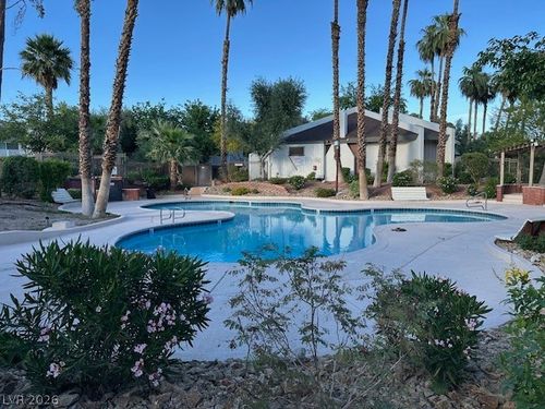 522 Delfern Ln, Las Vegas, NV, 89169-3768 | Card Image