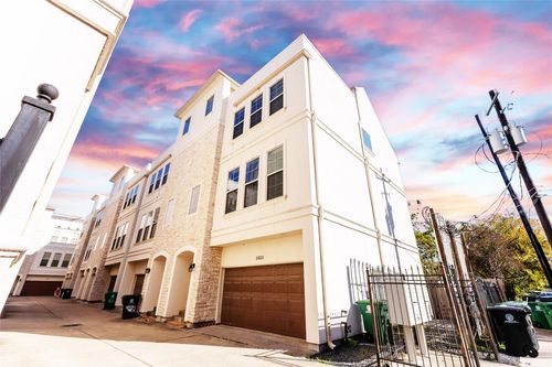 1023-5226 Kiam St, Houston, TX, 77007-1976 | Card Image