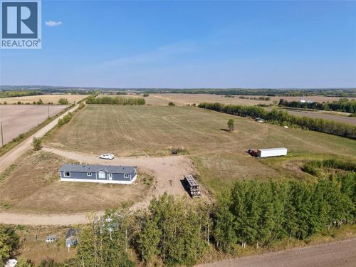 15243 209 Road, Dawson Creek, BC, V0C2L0 | Card Image