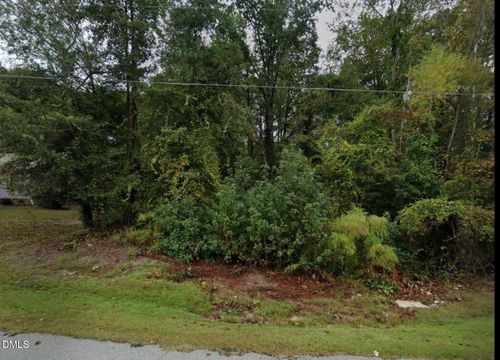 510 Mclean St, Fuquay Varina, NC, 27526-1638 | Card Image