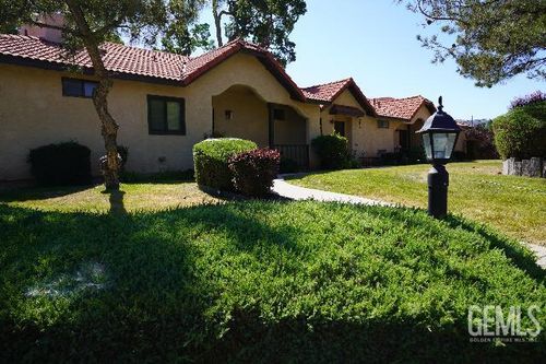 8-28881 Shannon Ct, Tehachapi, CA, 93561-5251 | Card Image