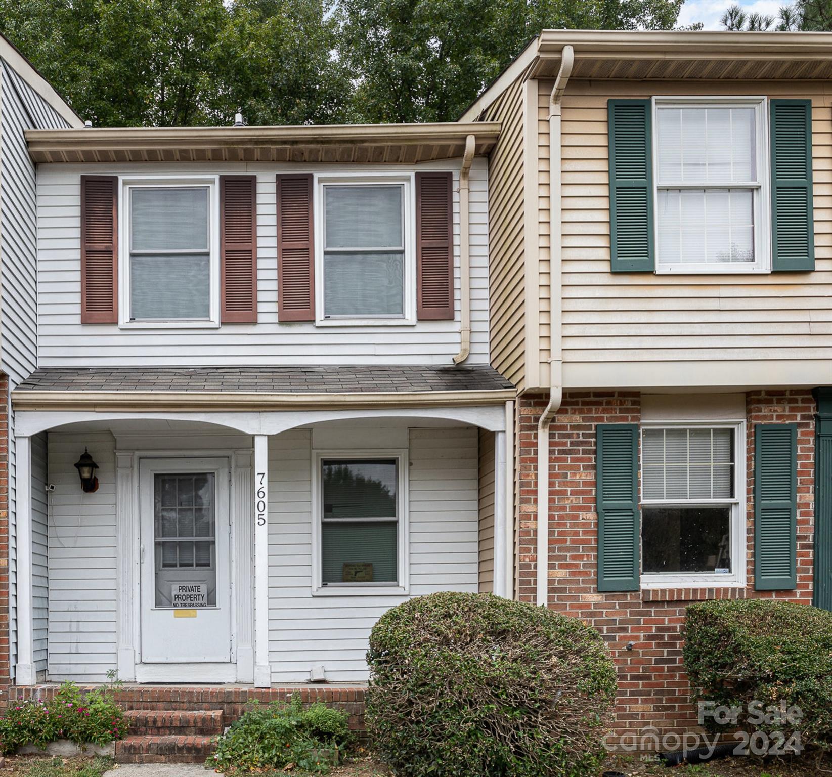 Holly Grove Ct, Charlotte, NC 28227
