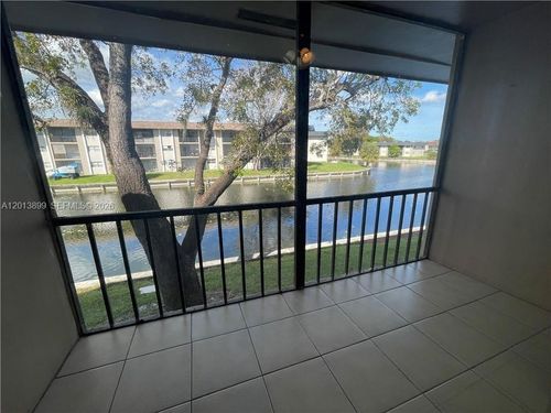 205-8051 Colony Cir S, Tamarac, FL, 33321-3917 | Card Image