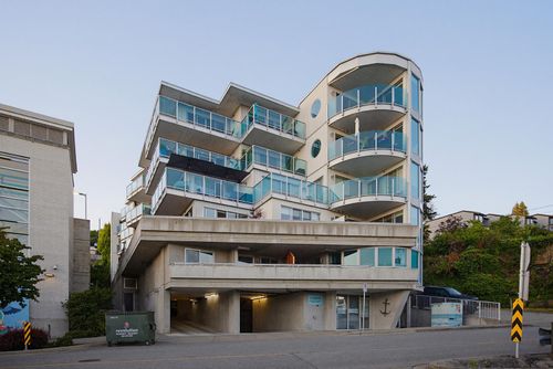 502-14955 Victoria Ave, White Rock, BC, V4B1G2 | Card Image