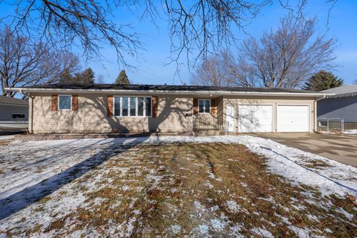 418 Johnson Ave, Baltic, SD, 57003-2001 | Card Image