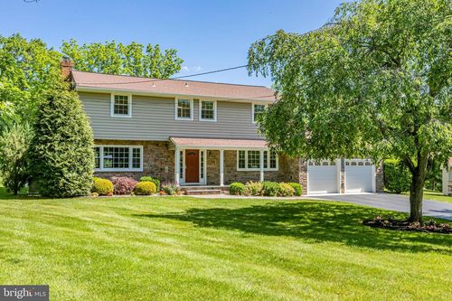 22 Cleveland Cir, SKILLMAN, NJ, 08558-2001 | Card Image