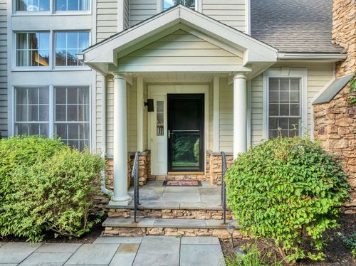 unit-32-638 Danbury Rd, Ridgefield, CT, 06877-2728 | Card Image