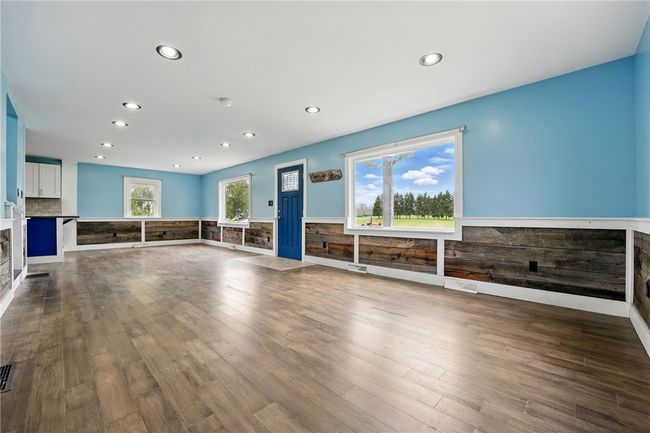 164 Burrows Rd, House other with 3 bedrooms, 2 bathrooms and 3 parking in West Middlesex PA | Image 4