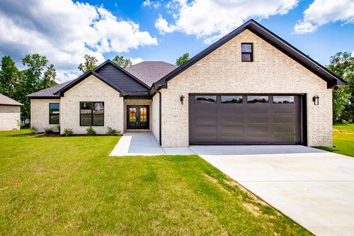 224 Michelle Dr, Beebe, AR, 72012-8025 | Card Image