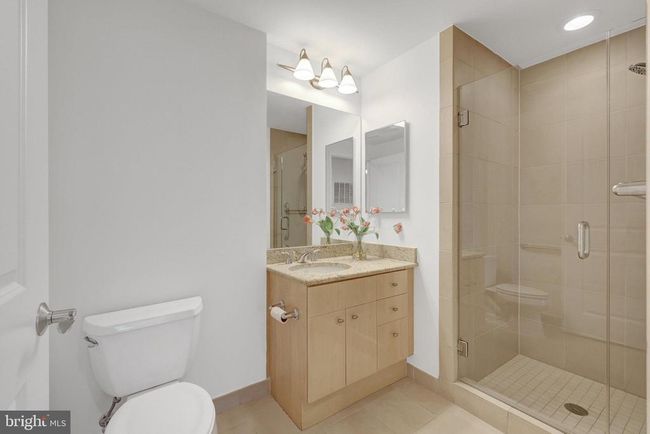 UNIT-907 - 11990 Market St, Condo with 3 bedrooms, 2 bathrooms and null parking in RESTON VA | Image 33