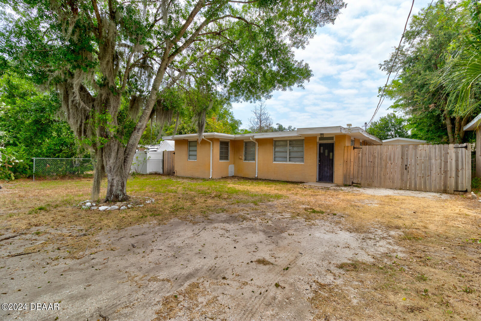 12th St, Daytona Beach, FL 32117