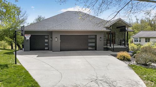 801 Nordic View, Mount Horeb, WI, 53572 | Card Image