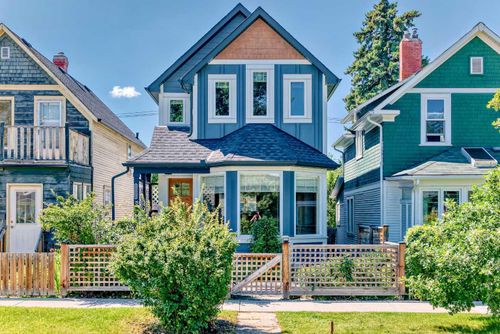 215 15 St Nw, Calgary, AB, T2N2A8 | Card Image