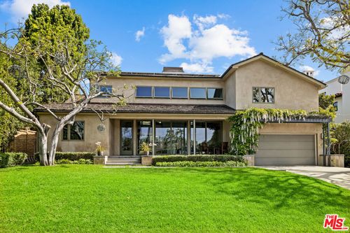 211 18th St, Santa Monica, CA, 90402-2403 | Card Image