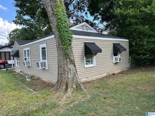 1012 17th Pl Sw, Birmingham, AL, 35211-3347 | Card Image