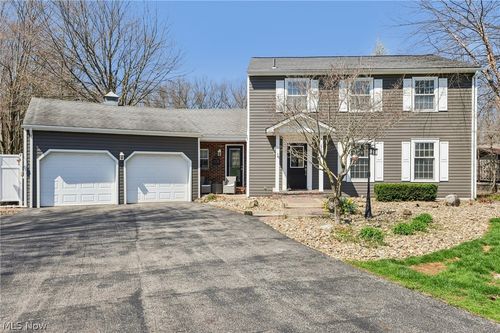 1957 Henn Hyde Rd Ne, Warren, OH, 44484-1251 | Card Image