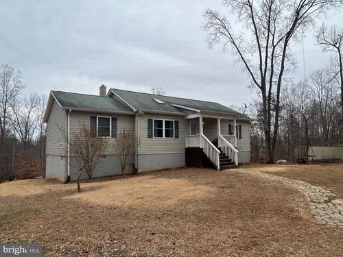 18097 Waterloo Rd, AMISSVILLE, VA, 20106-2155 | Card Image