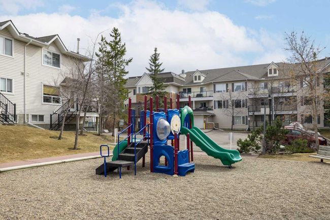 1311 - 950 Arbour Lake Rd Nw, Condo with 2 bedrooms, 1 bathrooms and 1 parking in Calgary AB | Image 23
