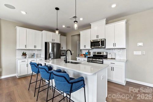 17118 Walker Wylie Dr, Charlotte, NC, 28278 | Card Image