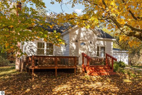 2878 Se Elm Street, Kalkaska, MI, 49646 | Card Image