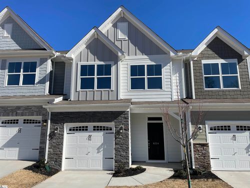 604 Autumn Lake Rd, Simpsonville, SC, 29681-5022 | Card Image