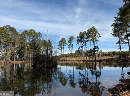 2206 Cochran Hwy, Eastman, GA, 31023-2598 | Card Image